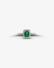 White Gold Ring with Diamonds and Emerald